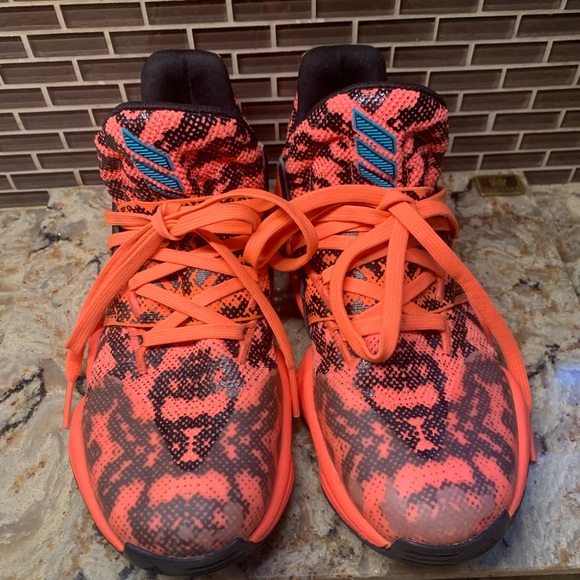 Adidas Hardon volume 4 shoes - Picture 2 of 9